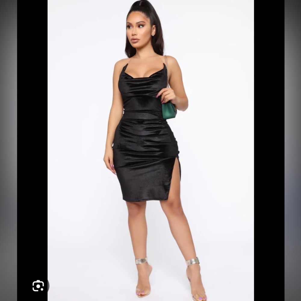 BNWT Fashion Nova Bad Girls Club Velvet Midi Dress